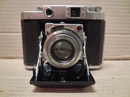 Mamiya six type - six,