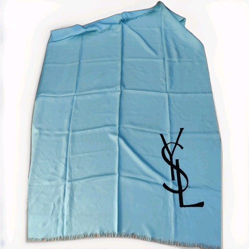 Foulard yves saint - yves, saint-laurent