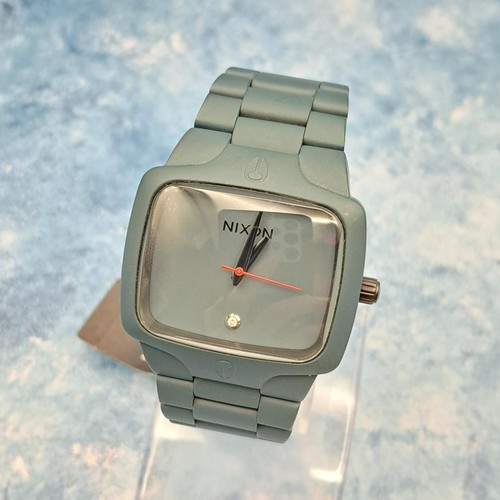Nixon a140 690 the - nixon,