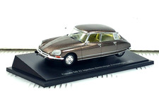 UNIVERSAL HOBBIES 1/43 CITROEN