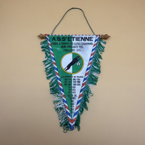 Ancien grand fanion asse - grand,