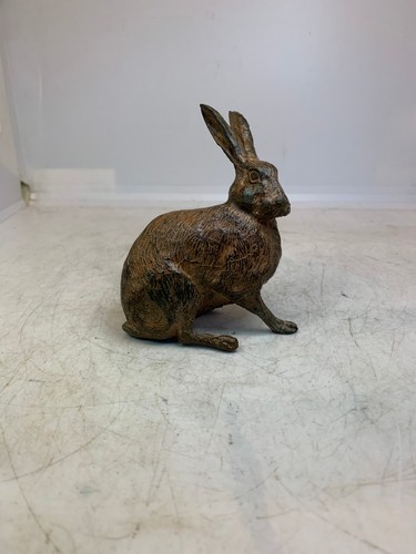 Lievre bronze signe p - lievre,