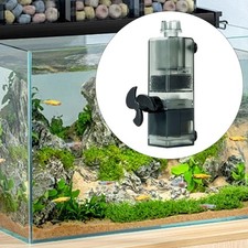 Remplacement de l'écumeur de protéines surface l'aquarium Processeur