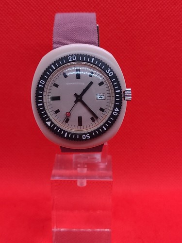 Belle montre plongée - montre, homme