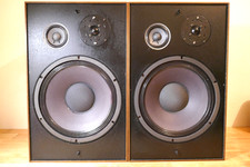 PAIRE D'ENCEINTES HAUT PARLEUR