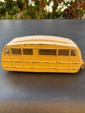 47 CARAVANE POUR CIRQUE PINDER