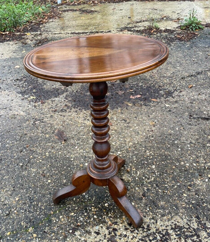 Petite table guéridon - petite,