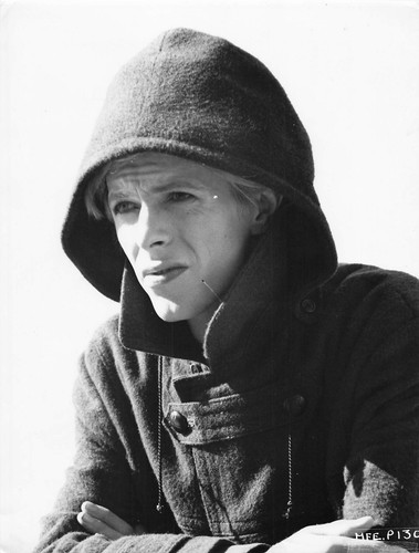 David bowie man who fell - man,