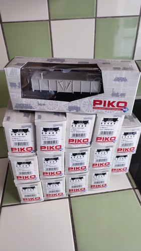 Lot wagons piko - lot, 15
