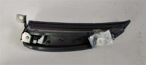 Mb698930 clignotant avant - clignotant,