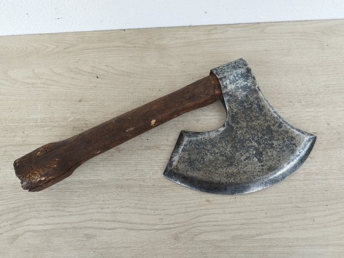 Hache bucher sabotier - hache, a