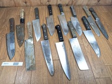 Lot Endommagé De Couteaux De