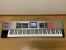 Roland Fantom-X7 76keys Digital Keyboard Synthesizer Japan Import