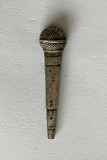 98 - Pin's MICRO VINTAGE -