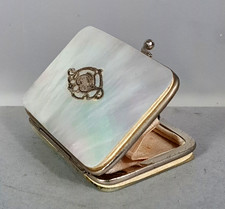 Ancien porte-monnaie en nacre