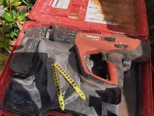 HILTI DX 460 POWDER ACTUATED NAIL GUN WITH MX 72