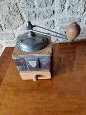 ANCIEN MOULIN A CAFE PEUGEOT