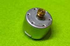 Door motor  -  BeoCenter 9300