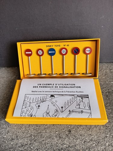 Boite panneaux de - panneaux,
