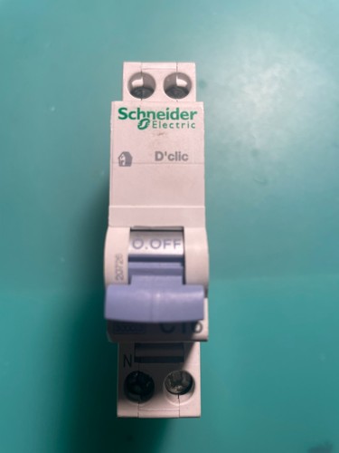 Disjoncteur 16a clic - 2p, d'clic