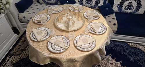 Nappe assortie 160 x - 1, de