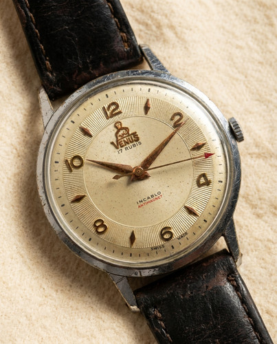 Venus vintage rubis - vintage, 17