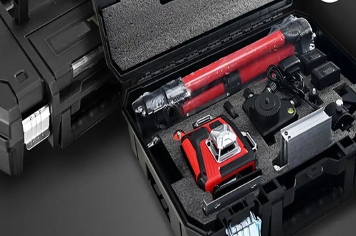 Laser chantier neuf avec - de,