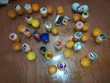 Lot de 20 figurines figures