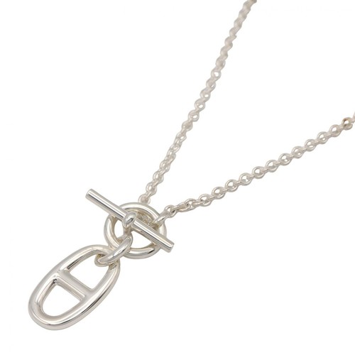 Collier pendentif amulette