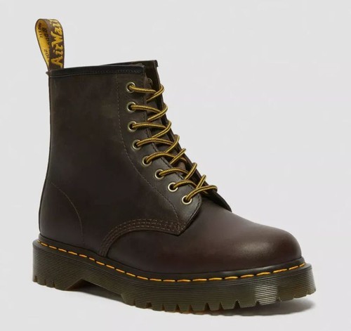 Martens trou 1460 - martens, bex