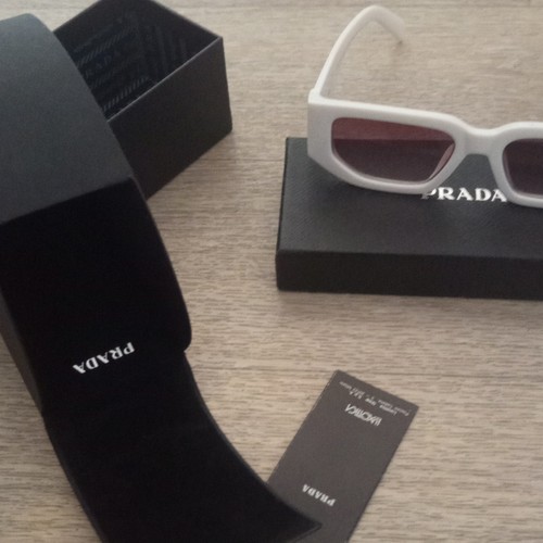 Prada lunettes soleil femme - prada, de