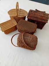 Lot Panier De Poupée Ancienne