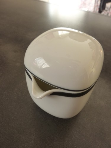 Petit pot lait crémier - lait,