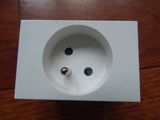 HAGER PRISE COURANT SIMPLE GALLERY spéciale Goulotte