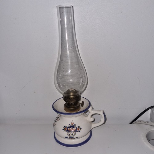 Lampe pétrole en - à,
