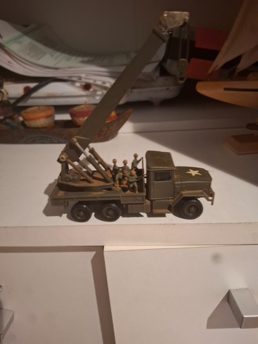 Voitures miniatures guerre - voitures,