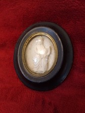 OLD 19TH CENTURY OVAL FRAME/THE VIRGIN AND CHILD JESUS/HIGH RELIEF PLASTER/10x8.8cm