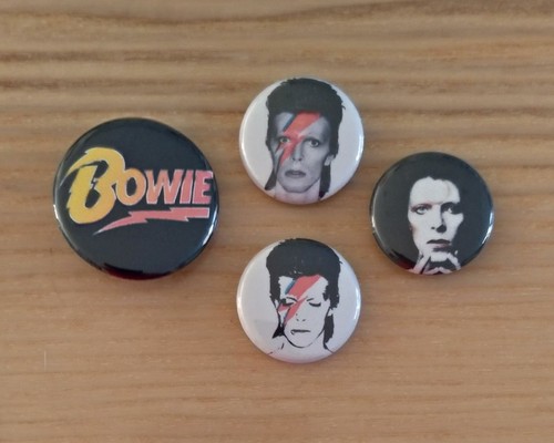 Lot badges david - de,