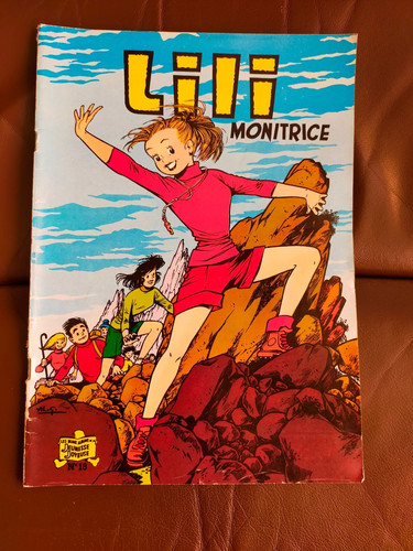Lili monitrice couverture - monitrice,