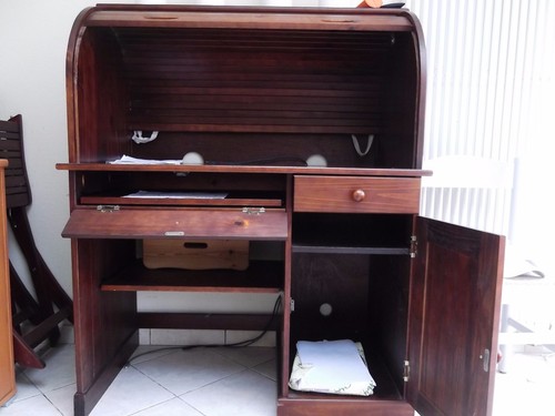 Meuble informatique rideau