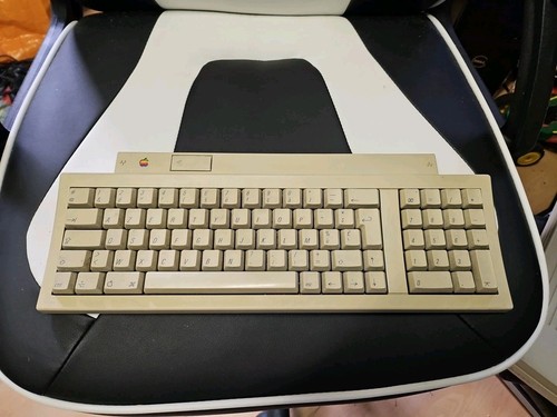 Authentique clavier ordinateur - authentique,
