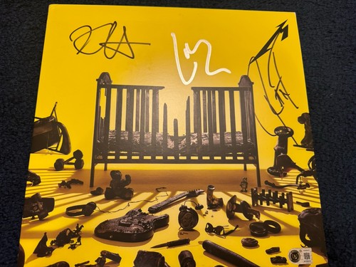 Metallica signed autographed - signed,