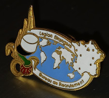Pin's badge Insigne militaire