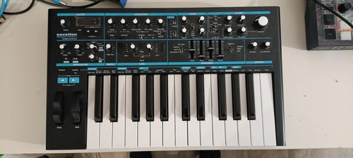 Neuf bass station ii - -,