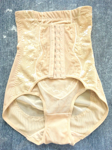 Culotte gaine serre taille