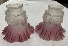 2 Anciens abat-jour en verre