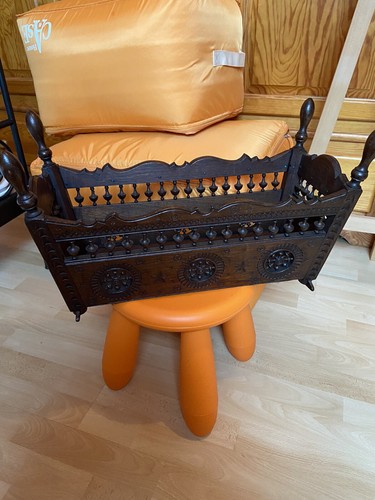 Ancien lit berceau breton en - breton,