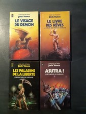 lot de 4 livres de poche