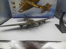 Corgi Aviation AA33301 Boring B17F Flying Fortress Memphis Belle 324th BS 91stBG