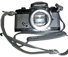 Nikkormat FT2 avec son